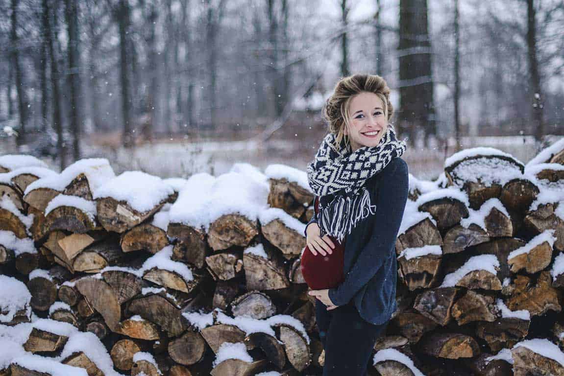 Winter Activities During Pregnancy: What to Avoid – SNUG360