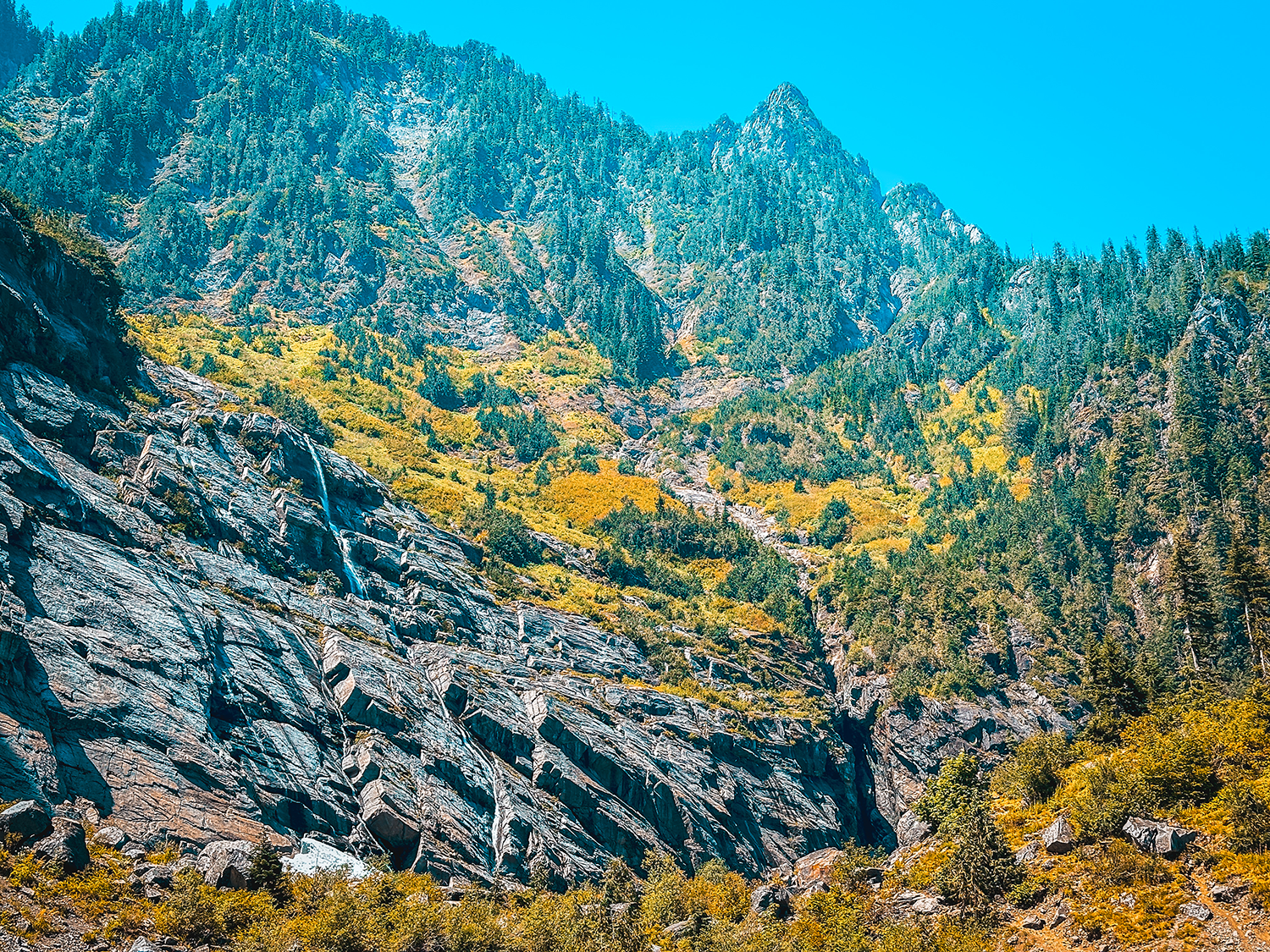 Big Four Ice Caves: Easy Washington Hike With Epic Views 14 Big Four Ice Caves hike in Washington state
