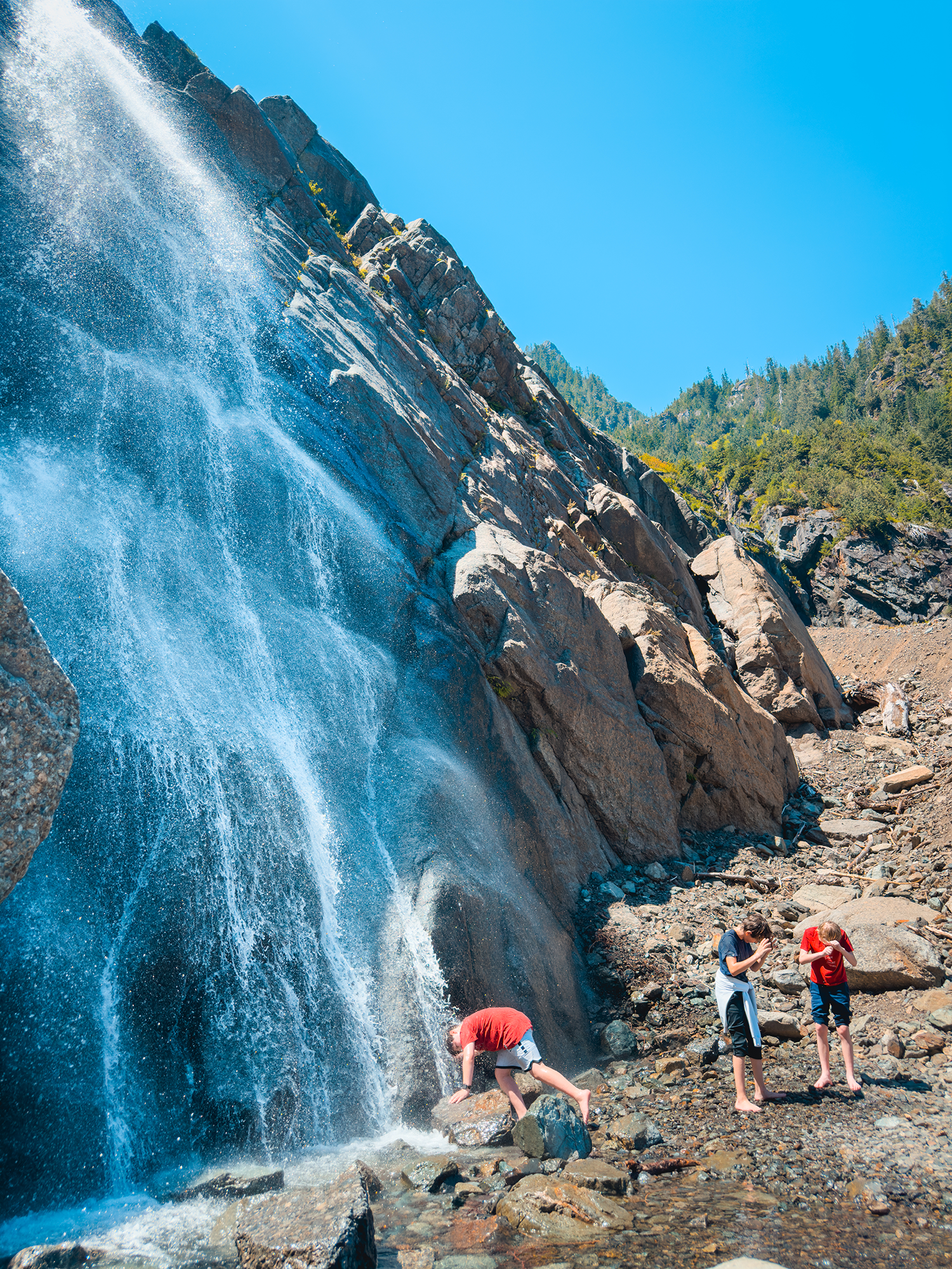 Big Four Ice Caves: Easy Washington Hike With Epic Views 6 Big Four Ice Caves hike in Washington state