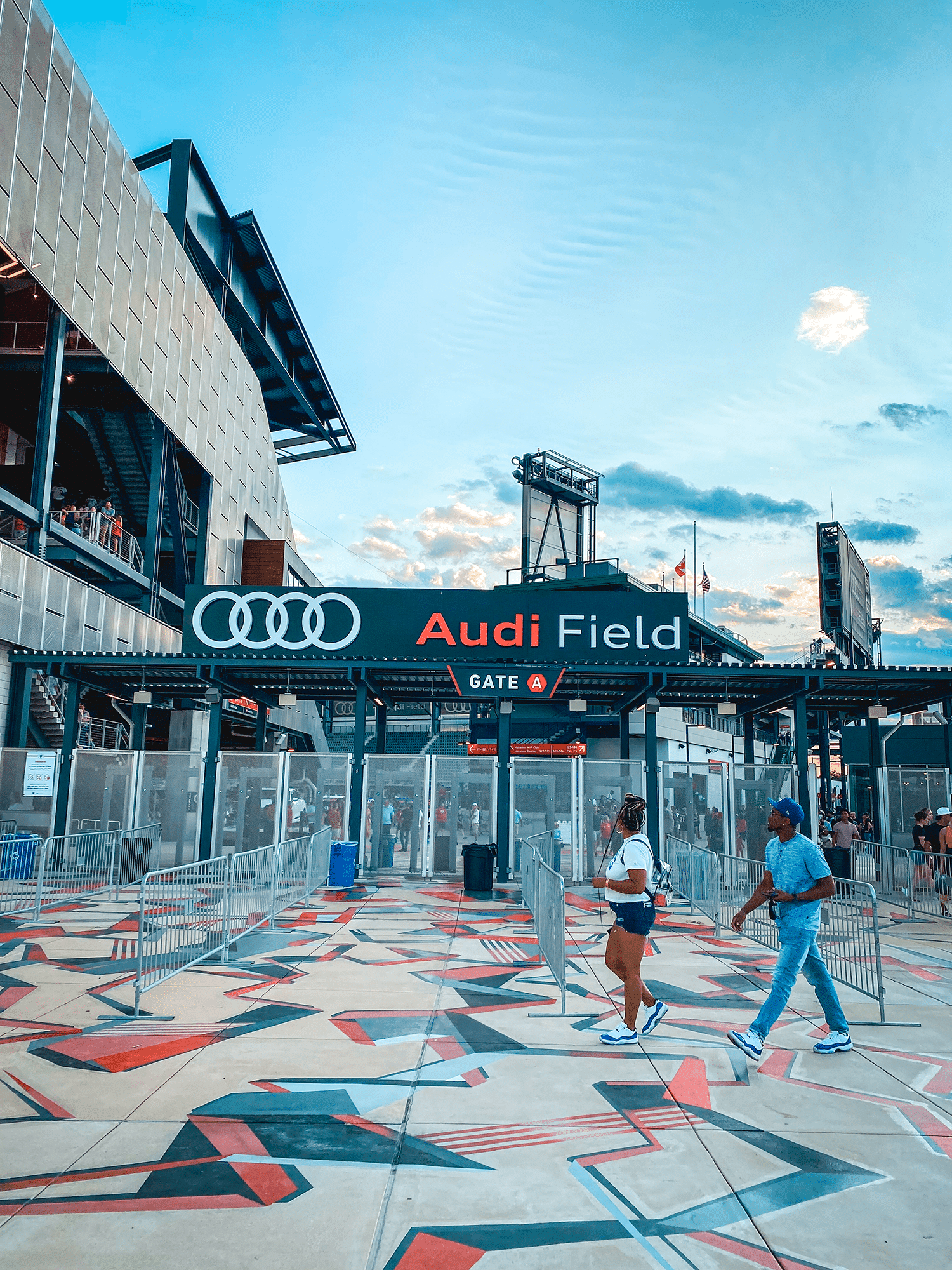 How To Survive Sporting Events With Toddlers (And Actually Enjoy Them) 5 Sporting Events with Kids