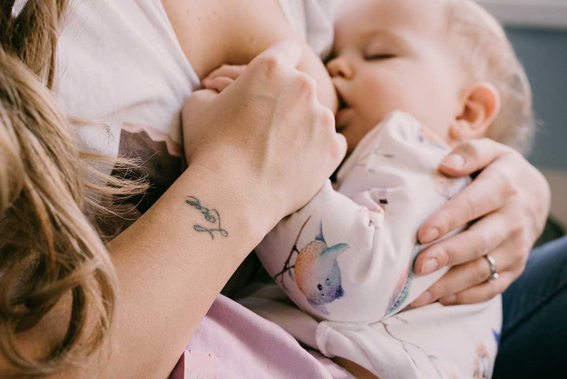 Tips for breastfeeding