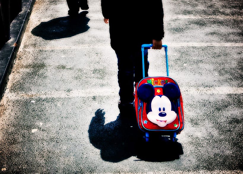 Mickey-Mouse-Suitcase