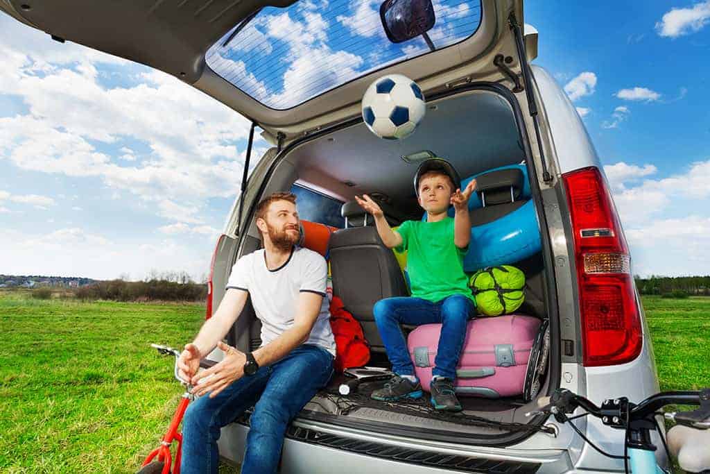 ROAD TRIP with a toddler tips & FUN car activities to keep boredom at bay