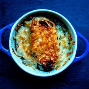 Vegetarian French Onion Soup Brings the Paris Café Home 8 Vegetarian French Onion Soup