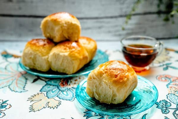 Taste the Islands with a Sweet Hawaiian Dinner Rolls Recipe