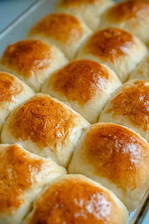 Sweet Hawaiian Dinner ROLLS