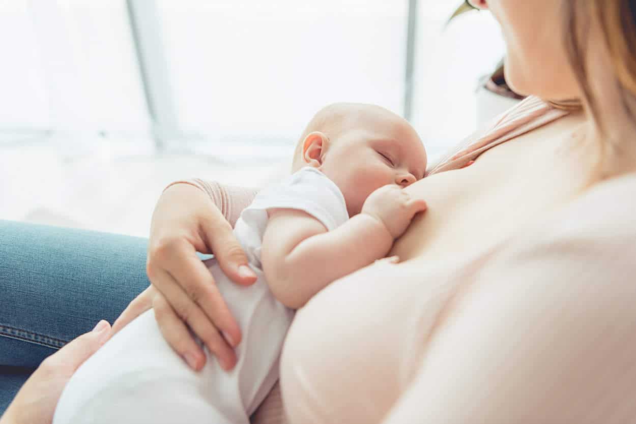 breastfeeding at the airport with a baby