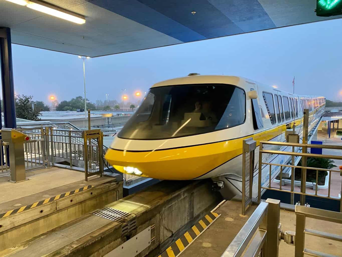monorail yellow 11 6568400 scaled 1