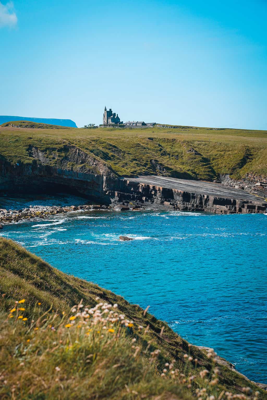 Castle Classiebawn Viewpoint