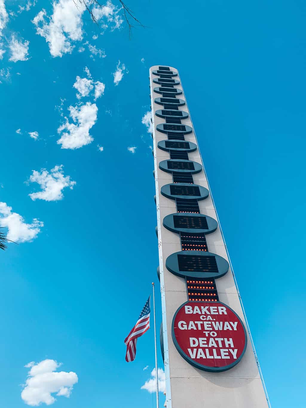 Baker California World's Largest Thermometer