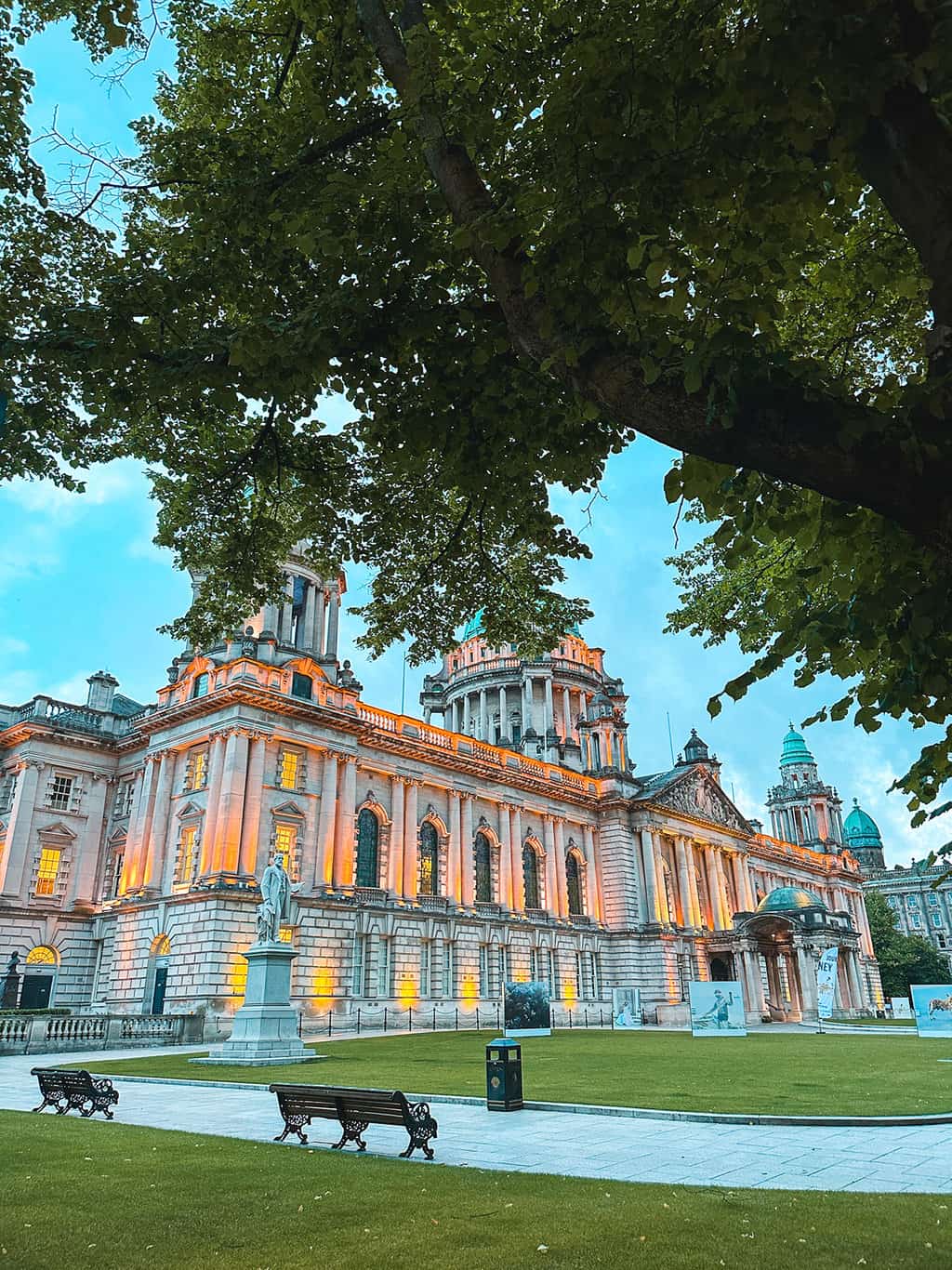 Northern Ireland  Belfast City Hall 