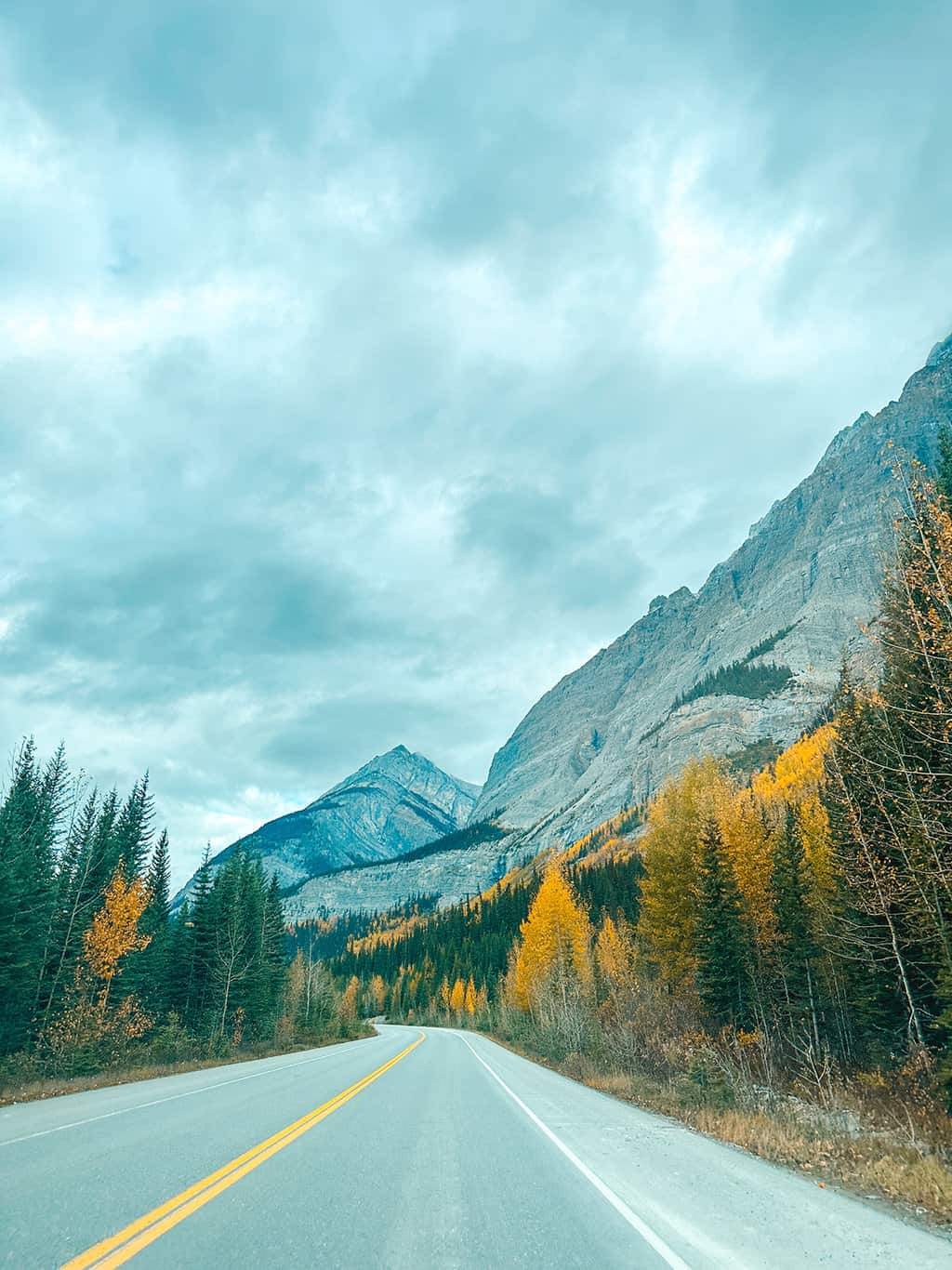 Icefields Parkway Alberta Canada