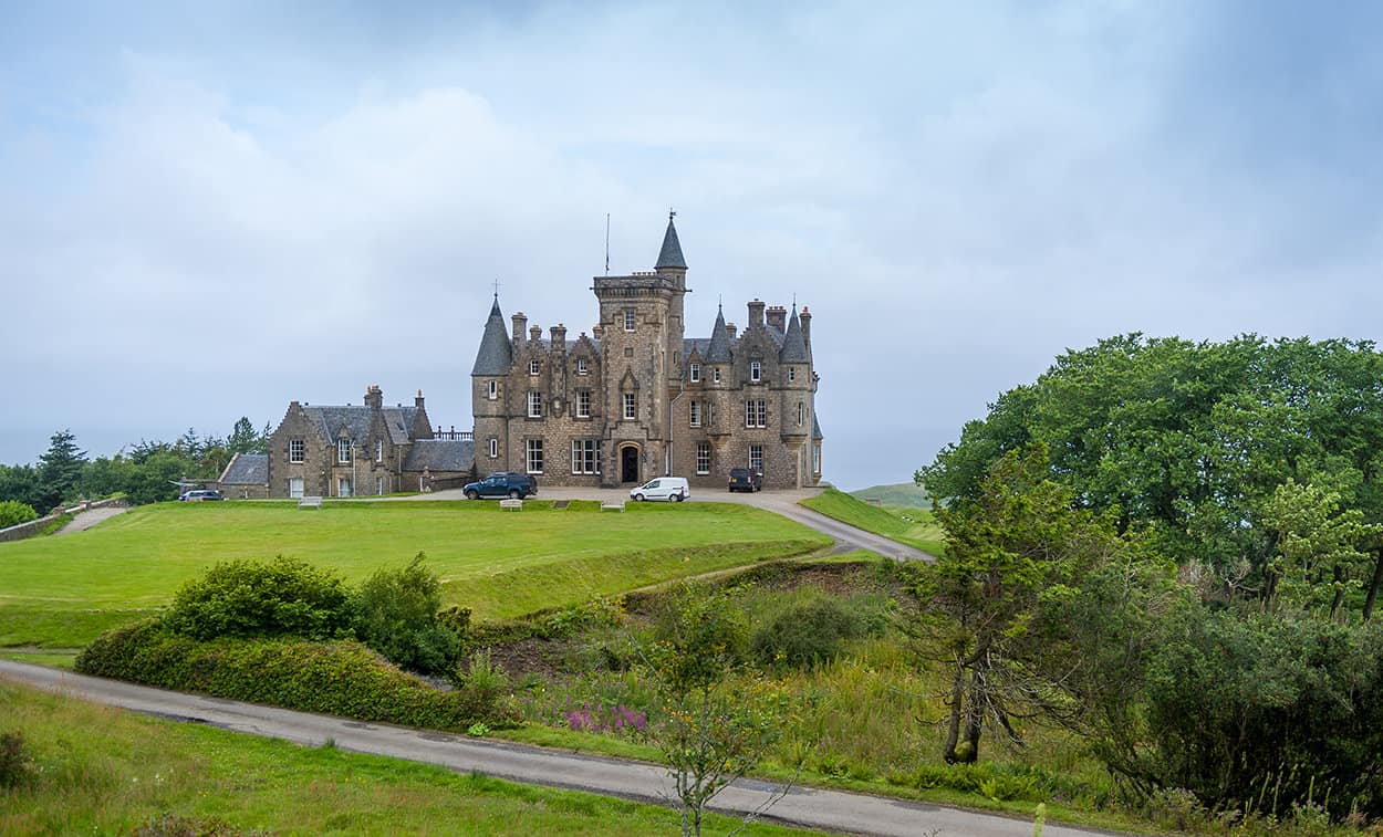 castles in Isle of Mull Scotland
