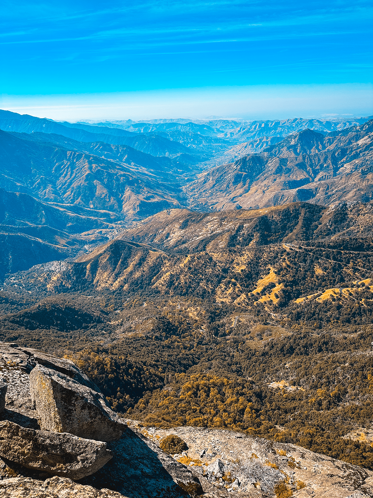 One-Day in Sequoia National Park Itinerary with Kids 21 View from Moro Rock in Sequoia National Park. Credit Keryn Means, TwistTravelMag.com