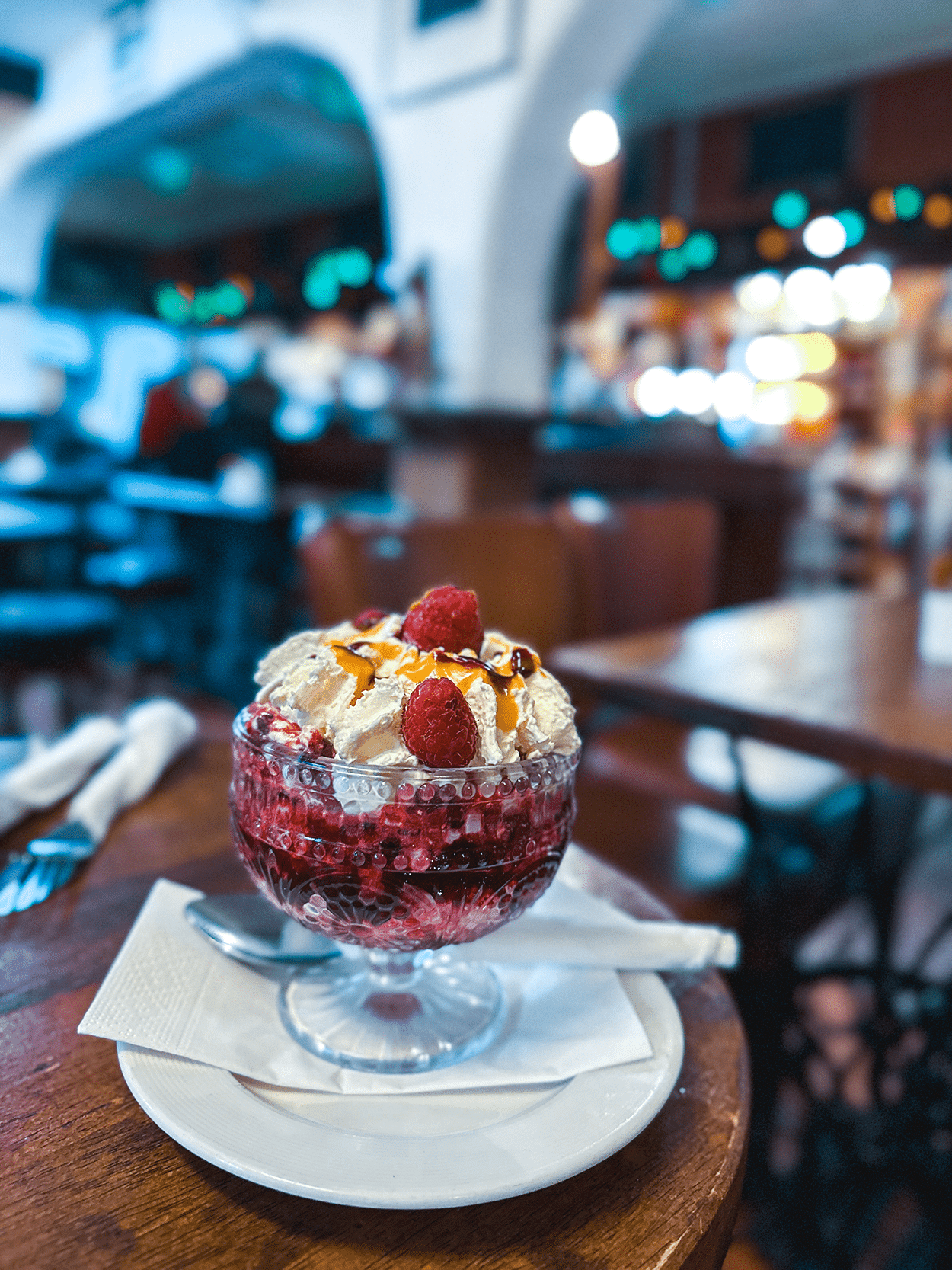 Your Ultimate Ireland Christmas Market Road Trip Itinerary 37 Eton Mess at Gus O'Conner's in Doolin, Ireland