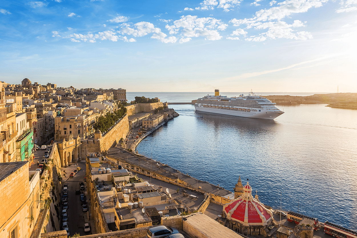 What are the cruise packing list Essentials? 2 cruise ship in Malta