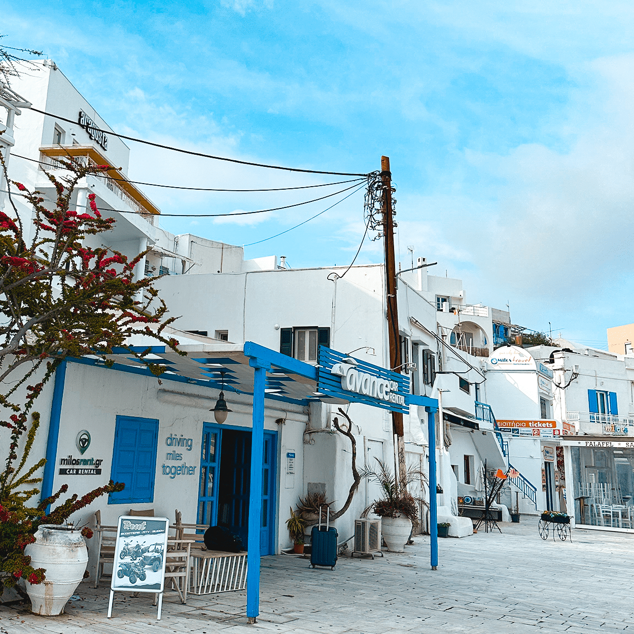 What Happens If I Get in a Rental Car Accident? 3 Avance rent a car agency in Milos Greece