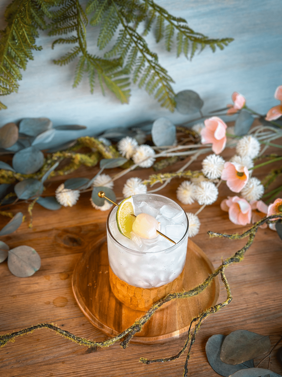 The White Lotus – Elderflower Lychee Gin and Tonic 2 White Lotus Cocktail recipe- Lychee Elderflower Gin and Tonic