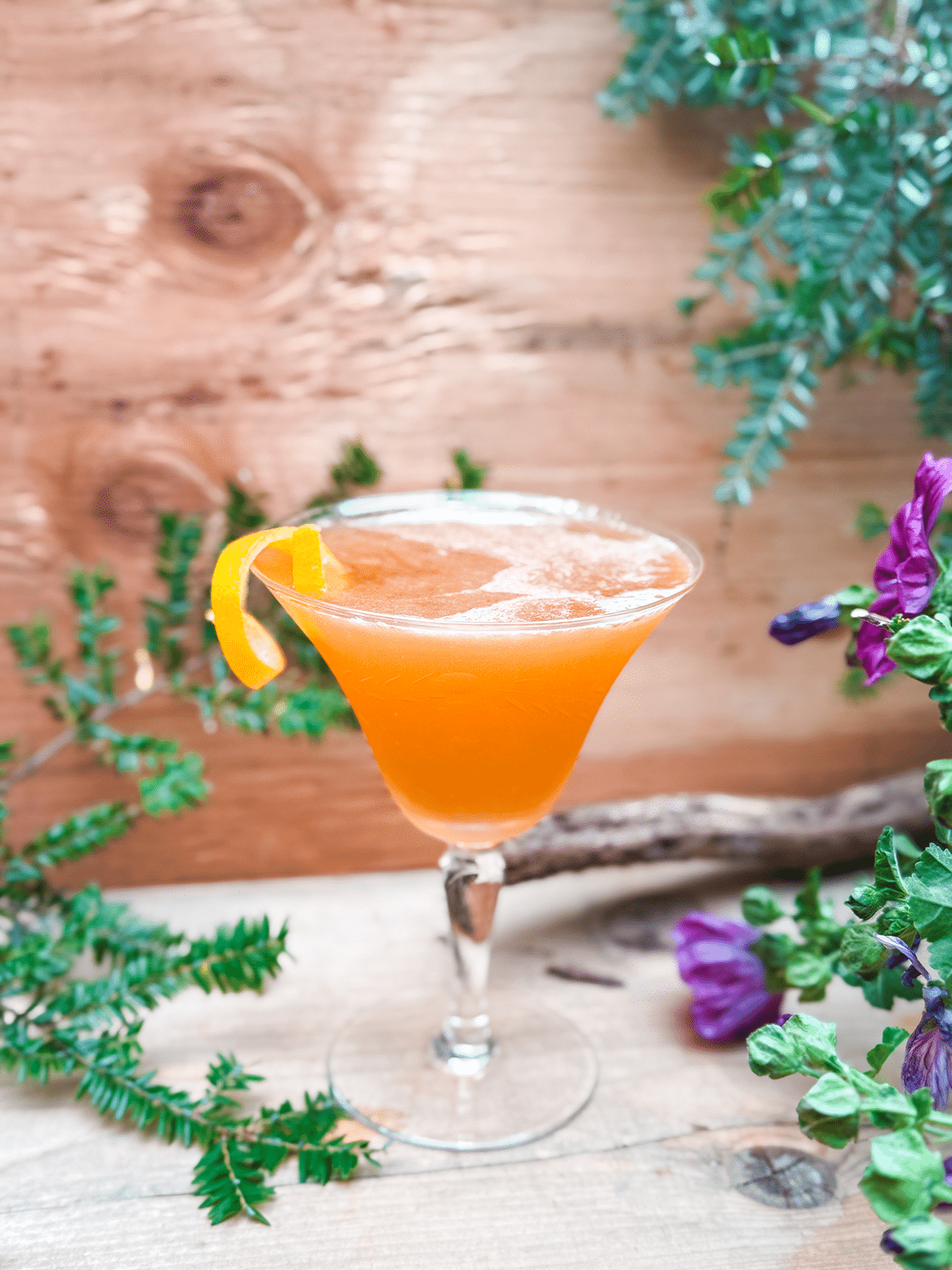Earl Grey Lavender Bee’s Knees 6 Earl Grey Bee's Knees Cocktail Recipe