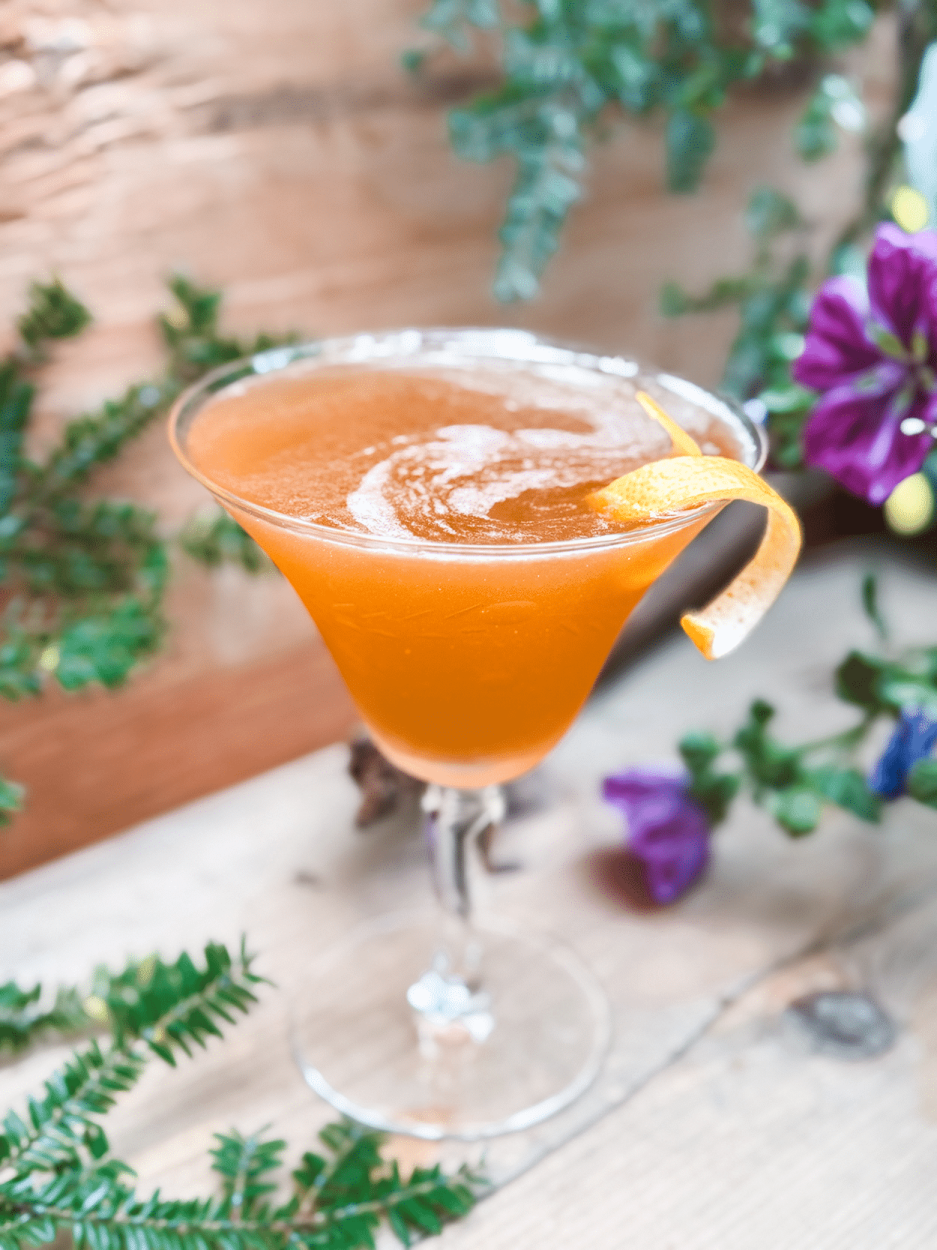 Earl Grey Lavender Bee’s Knees 3 Earl Grey Bee's Knees Cocktail Recipe