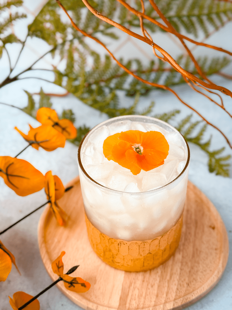 Juniper & Pear Gin Fizz 4 Juniper & Pear Gin Fizz cocktail recipe