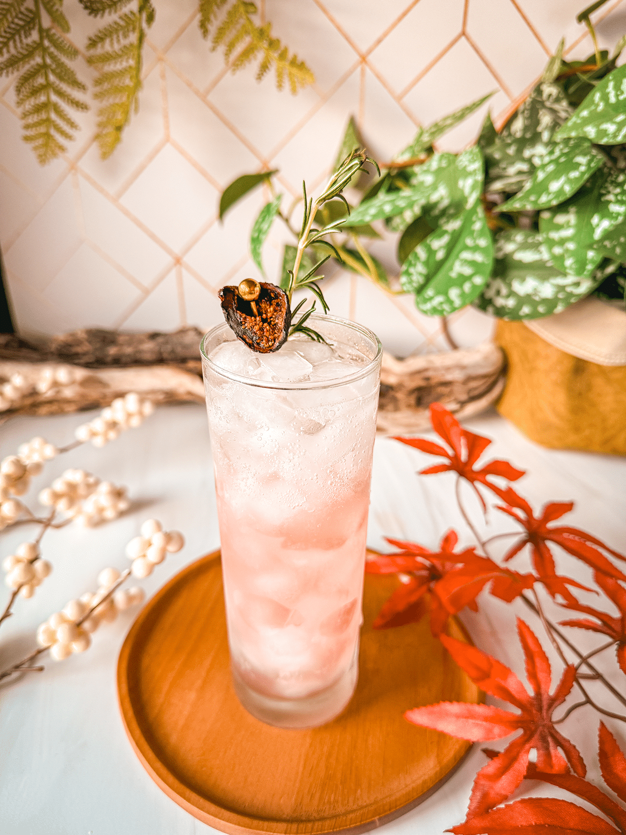 Rosemary Fig Collins 5 Rosemary Fig Collins cocktail recipe