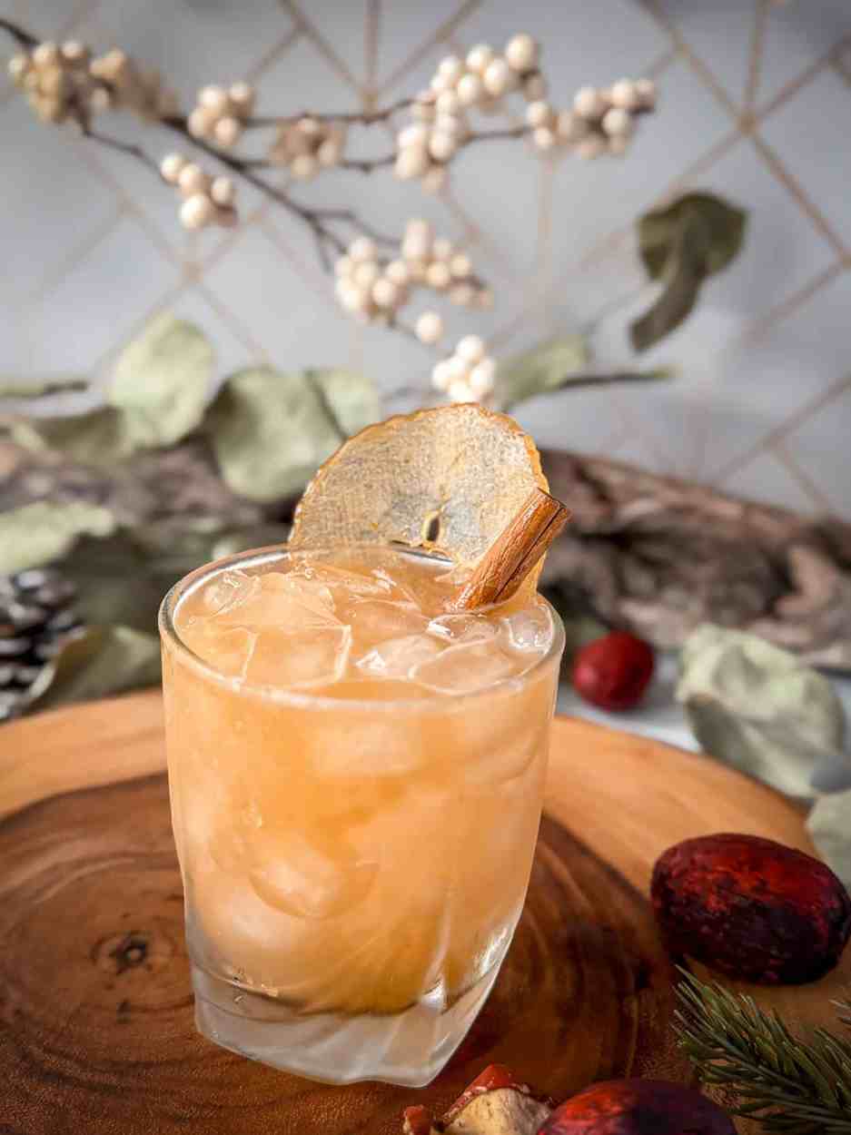 Apple Cider Bourbon Smash 3 Apple Cider Bourbon Smash cocktail recipe
