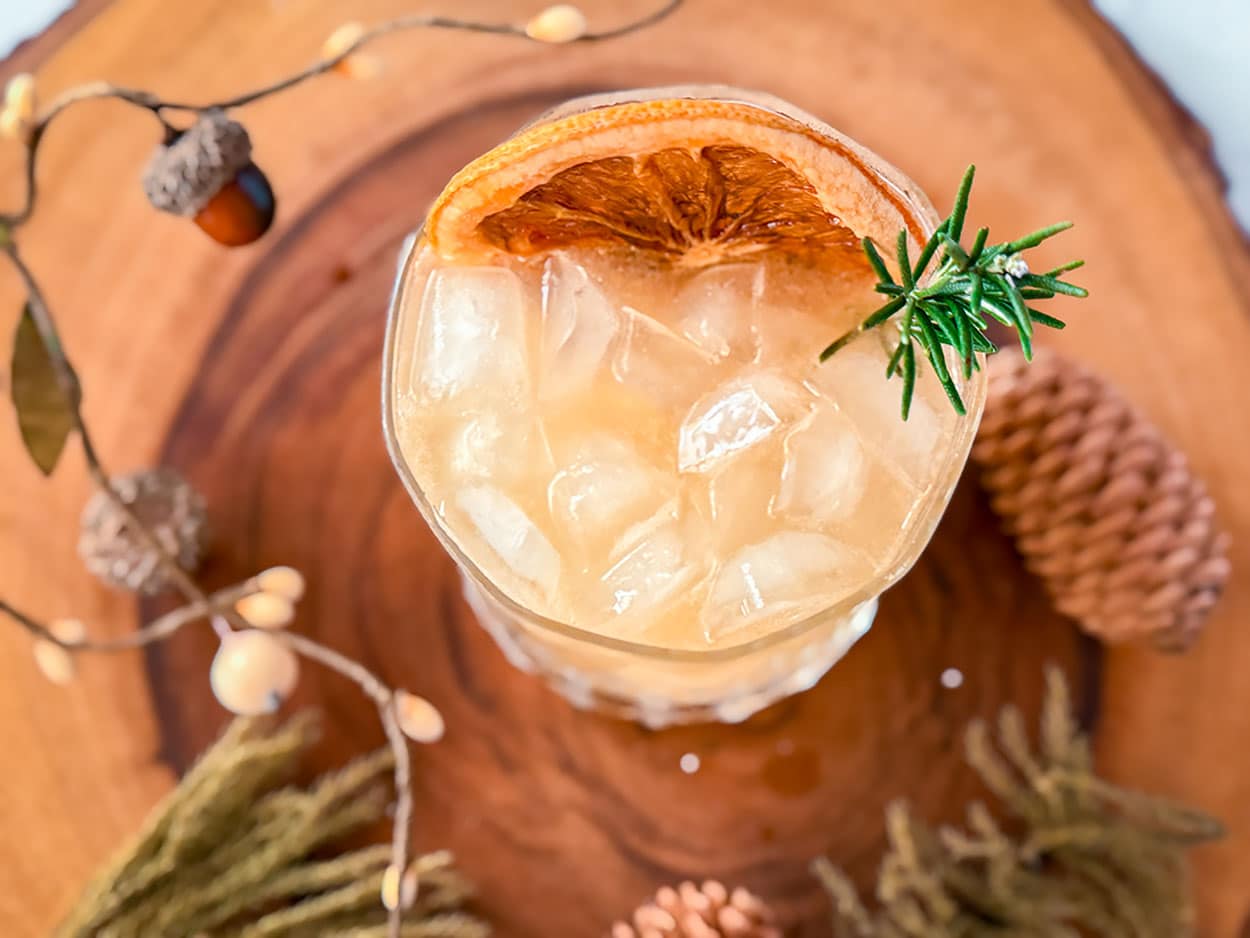 Smoked Greyhound 2 Smoked Greyhound cocktail recipe