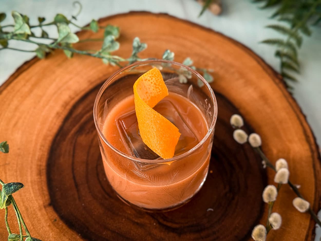Date & Pistachio Old Fashioned 2 Date pistachio Old Fashioned cocktail recipe