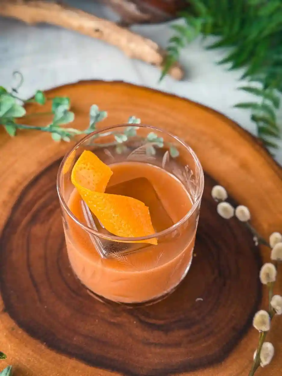 Date & Pistachio Old Fashioned 3 Date pistachio Old Fashioned cocktail recipe