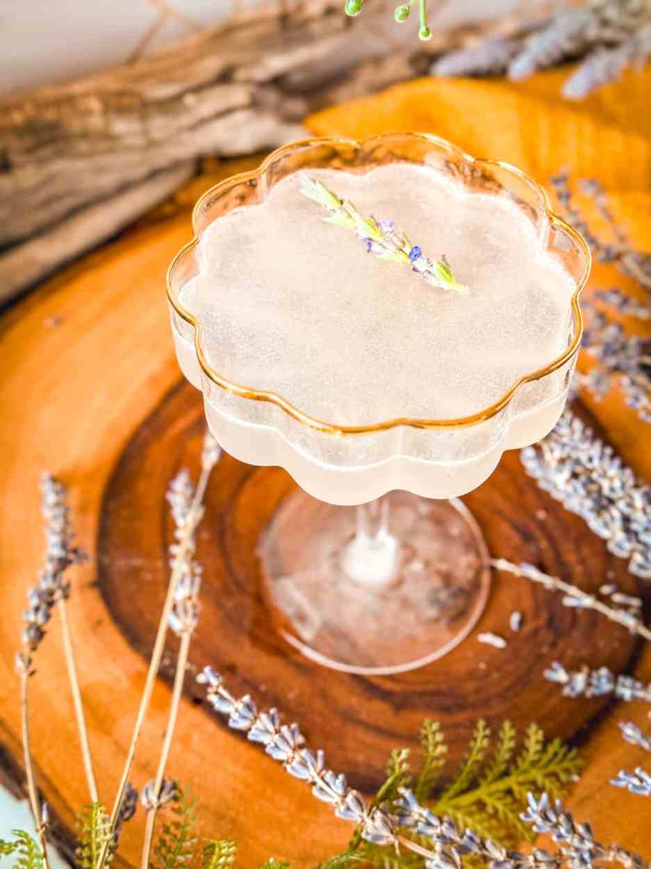 Lavender Fields Forever 3 Lavender Fields forever Gin sour cocktail recipe