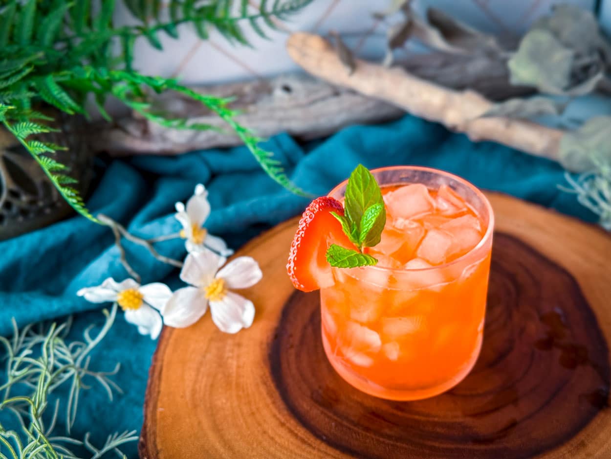 Strawberry Sakura Smash 4 Strawberry Sakura Smash cocktail recipe