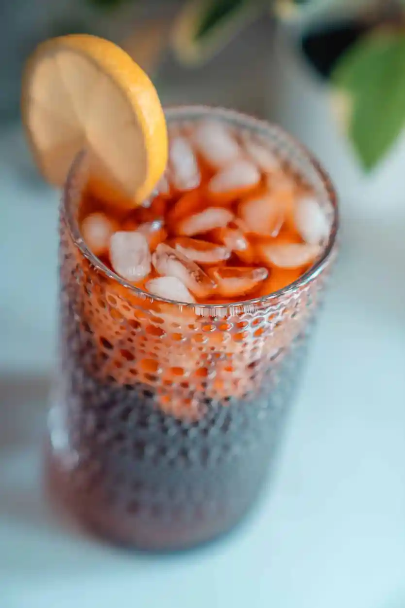 Bourbon and Sweet Tea 1 Bourbon Sweet Tea cocktail recipe