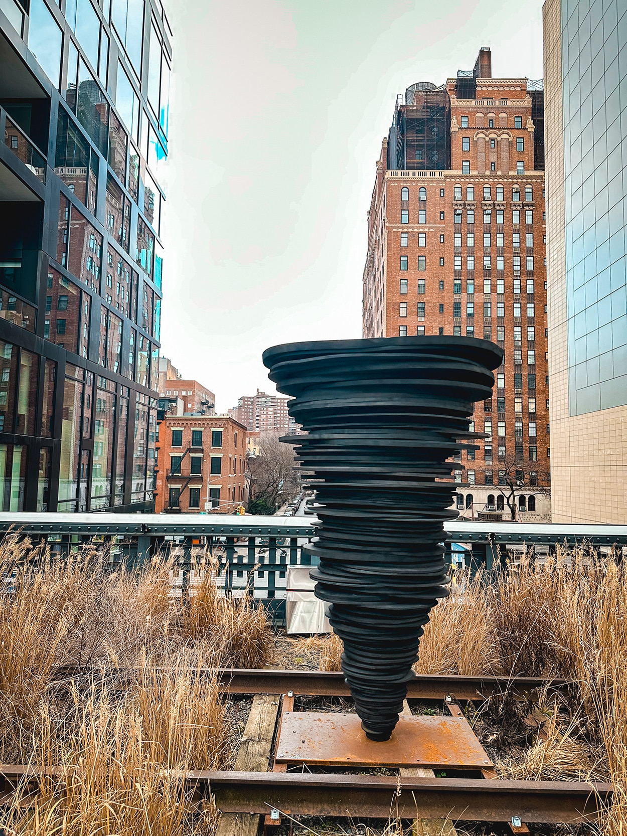 Best Year-round Vacation Destinations in the United States 13 The High Line in New York City