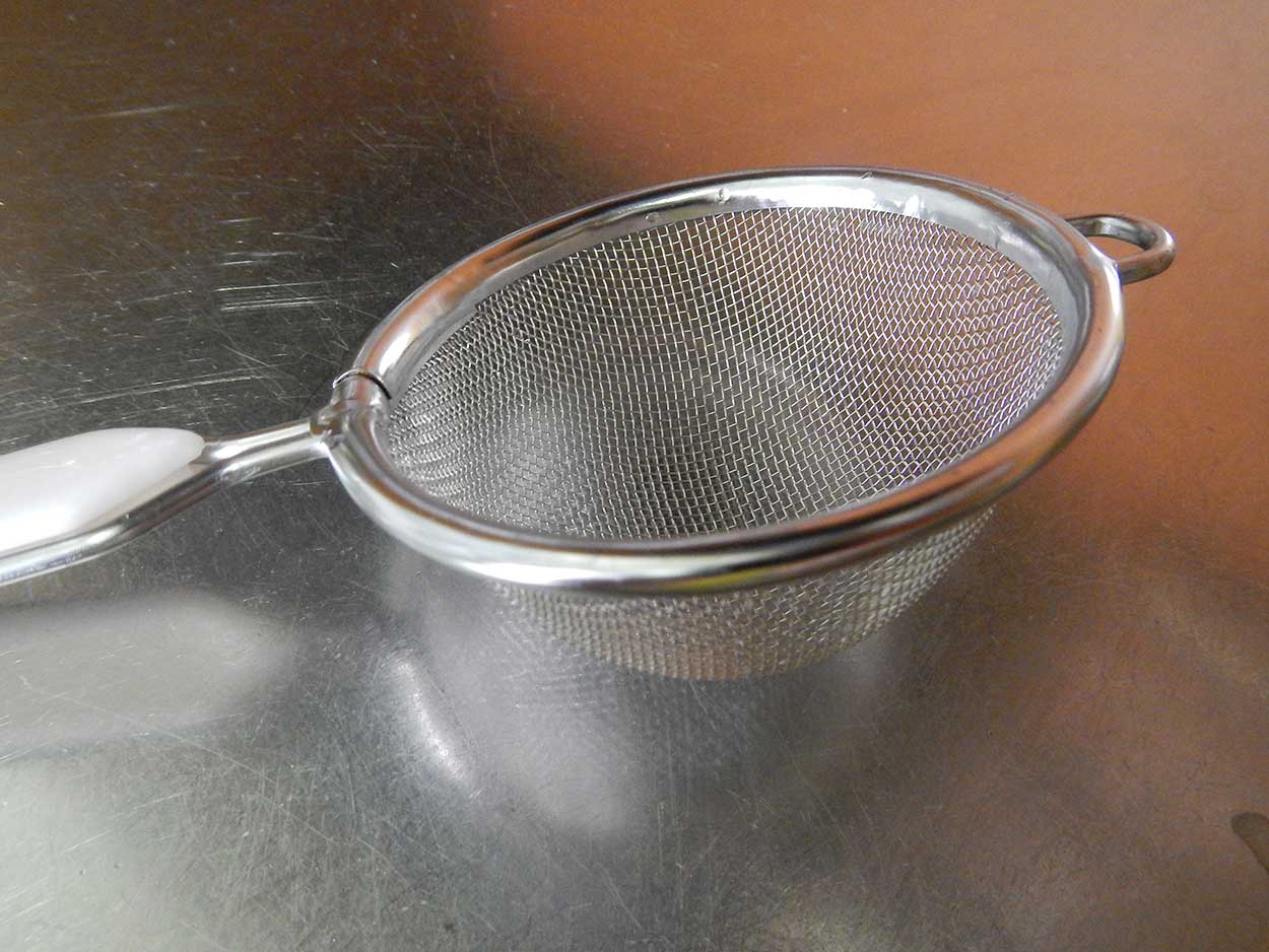 Fall Simple Syrups for Cocktails, Coffee & More 15 Fine Mesh Strainer for Cocktail and simple syrup making